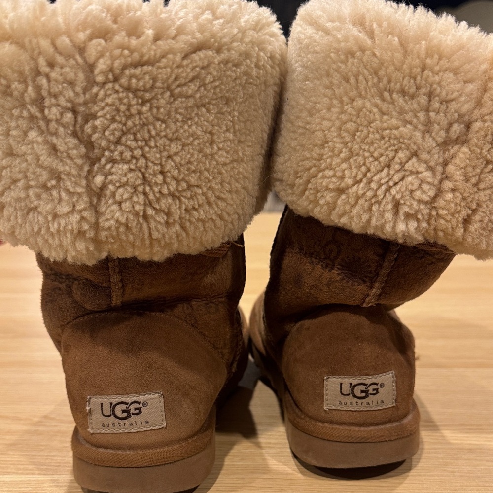 UGG Brown Shearling-Lined Winter Boots - Picture 9 of 11